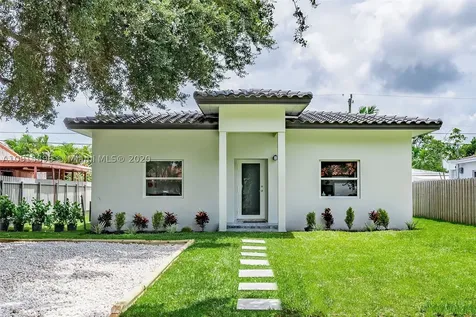 4250 SW 13th Street Miami FL 33134