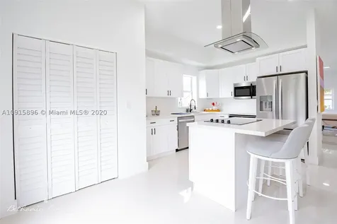 4250 SW 13th Street Miami FL 33134