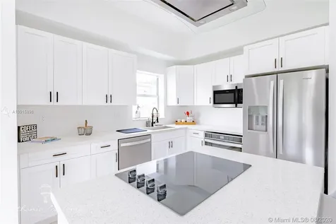 4250 SW 13th Street Miami FL 33134