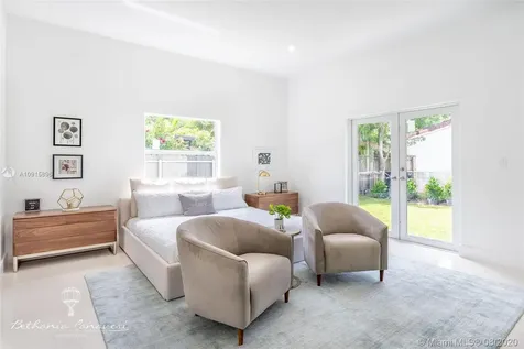4250 SW 13th Street Miami FL 33134