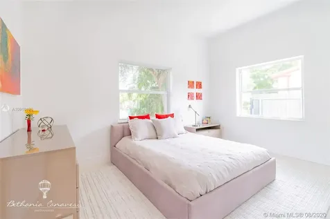 4250 SW 13th Street Miami FL 33134