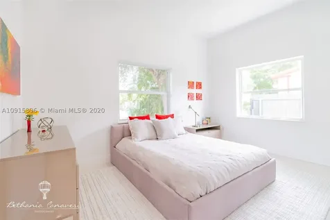 4250 SW 13th Street Miami FL 33134