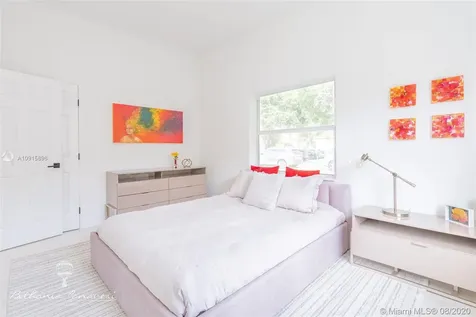 4250 SW 13th Street Miami FL 33134