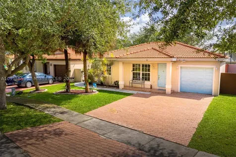 19373 NW 90th Court Hialeah FL 33018