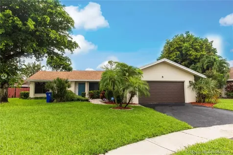 1055 SW 55th Way Margate FL 33068