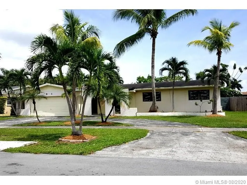 8021 SW 198th Street Cutler Bay FL 33189