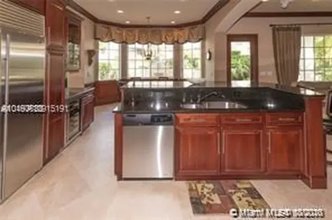 6045 La Gorce Drive Miami Beach FL 33140