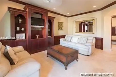 6045 La Gorce Drive Miami Beach FL 33140