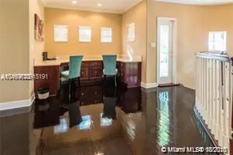 6045 La Gorce Drive Miami Beach FL 33140