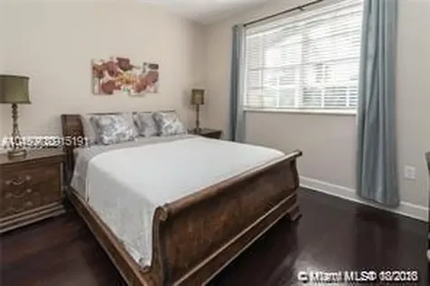 6045 La Gorce Drive Miami Beach FL 33140