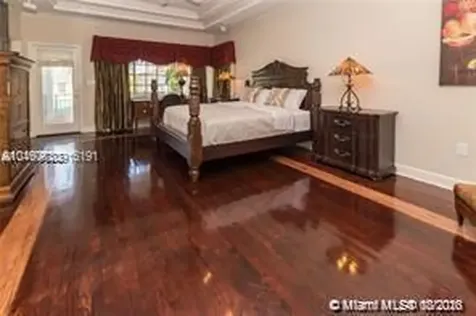 6045 La Gorce Drive Miami Beach FL 33140