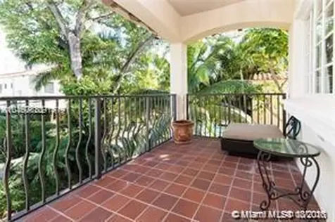 6045 La Gorce Drive Miami Beach FL 33140
