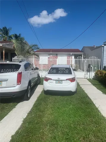 6673 W 16th Avenue Hialeah FL 33012