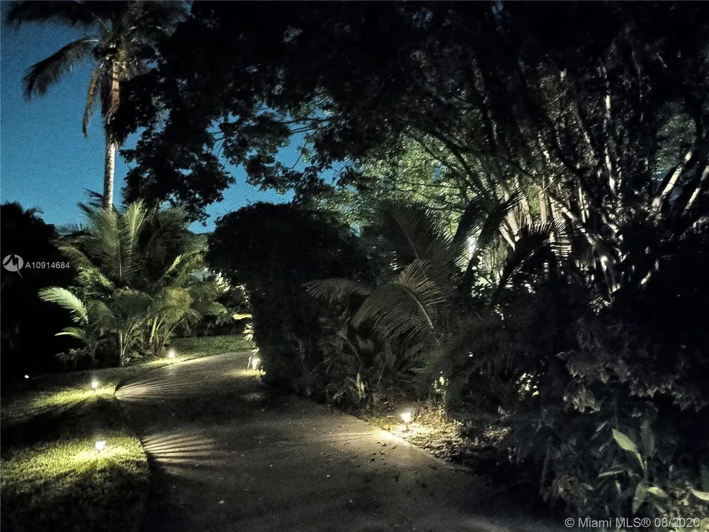 4081 NE Sugarhill Avenue Jensen Beach FL 34957