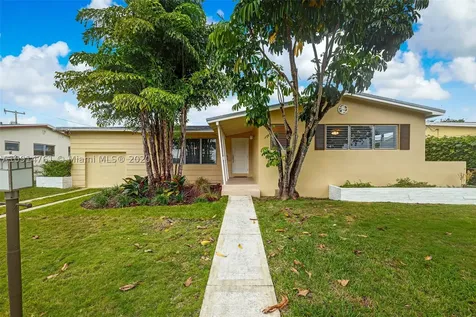1421 SW 82nd Court Miami FL 33144