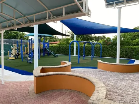 6251 NW 37th Terrace Virginia Gardens FL 33166