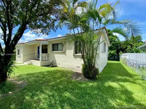 6251 NW 37th Terrace Virginia Gardens FL 33166