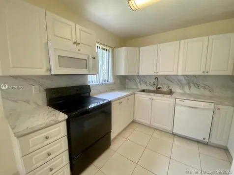 6251 NW 37th Terrace Virginia Gardens FL 33166