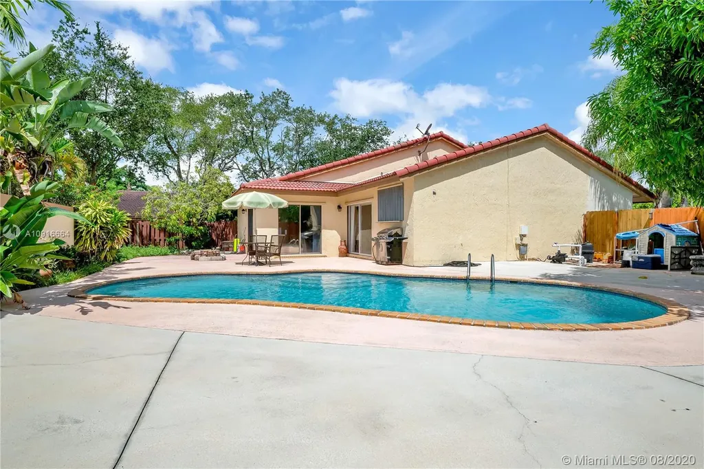 9017 SW 150th Avenue Miami FL 33196