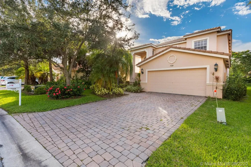 7169 Via Leonardo Lake Worth FL 33467