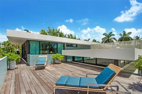 2300 Sunset Drive Miami Beach FL 33140
