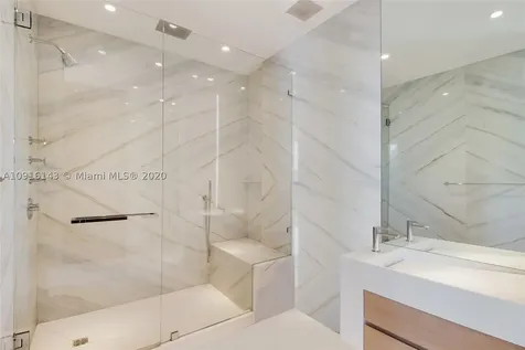 2300 Sunset Drive Miami Beach FL 33140