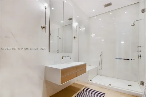 2300 Sunset Drive Miami Beach FL 33140