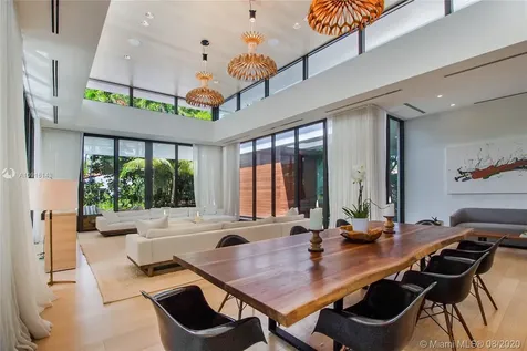 2300 Sunset Drive Miami Beach FL 33140