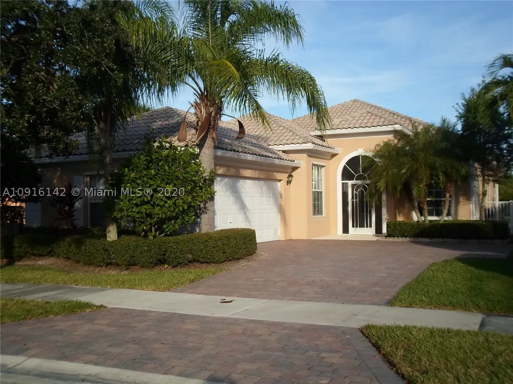 10889 SW Candlewood Road Port St. Lucie FL 34987