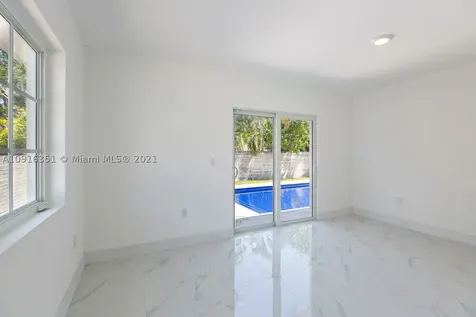 901 NE 71st Street Miami FL 33138