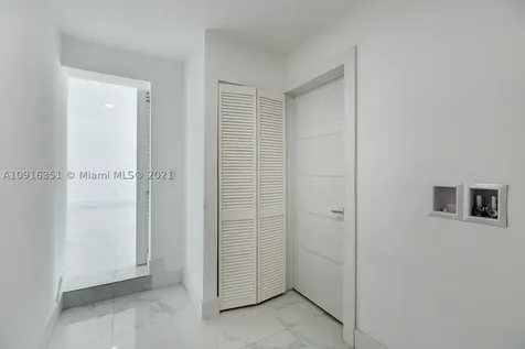901 NE 71st Street Miami FL 33138