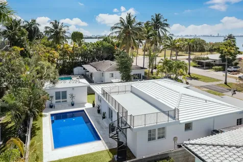 901 NE 71st Street Miami FL 33138