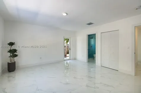 901 NE 71st Street Miami FL 33138