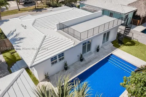 901 NE 71st Street Miami FL 33138