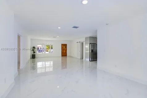 901 NE 71st Street Miami FL 33138