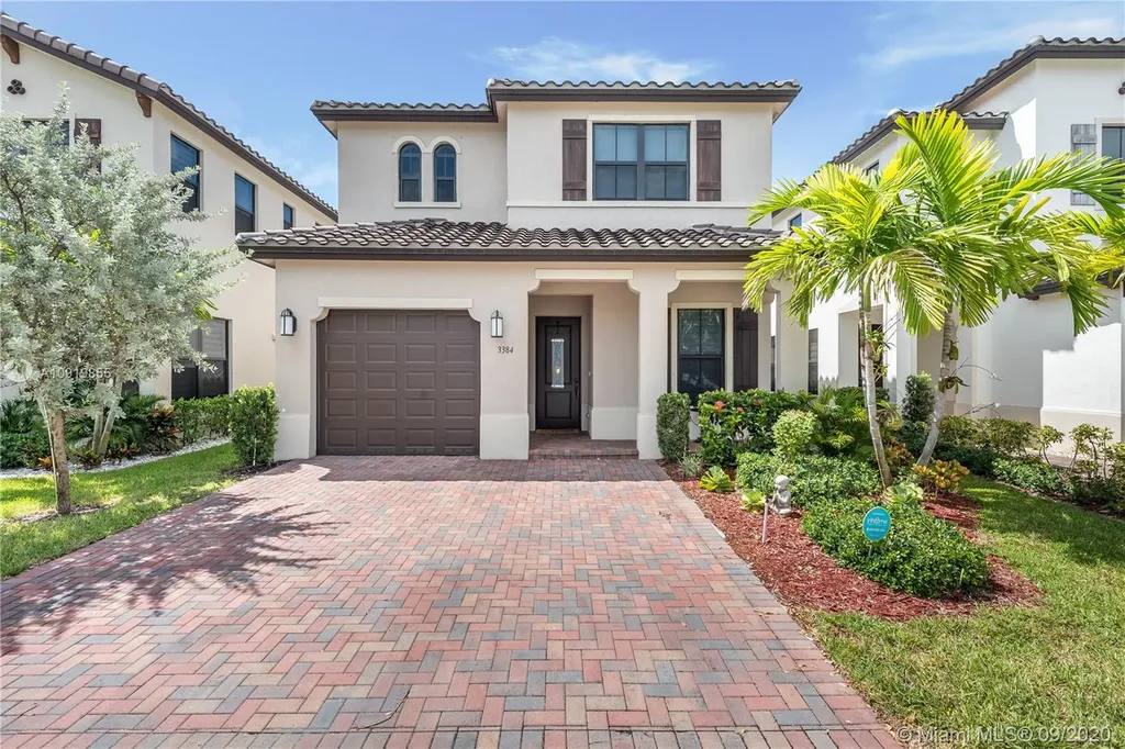 3384 W 98th Place Hialeah FL 33018