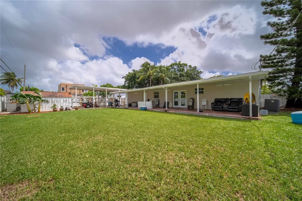3560 SW 122nd Avenue Miami FL 33175