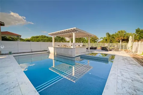 846 NW 104th Avenue Miami FL 33172