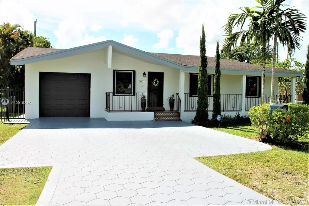 1831 SW 73rd Court Road Miami FL 33155