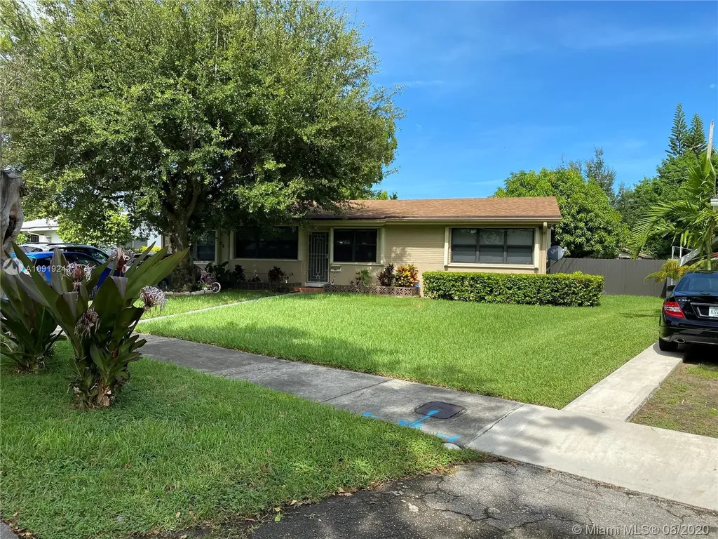 3321 SW 92nd Court Miami FL 33165