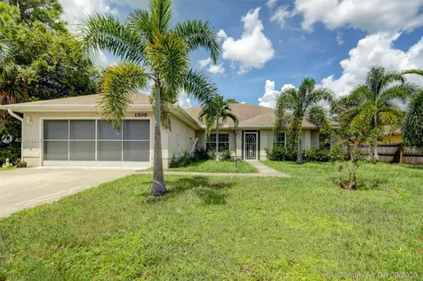 1509 SW Del Rio Boulevard Port St. Lucie FL 34953