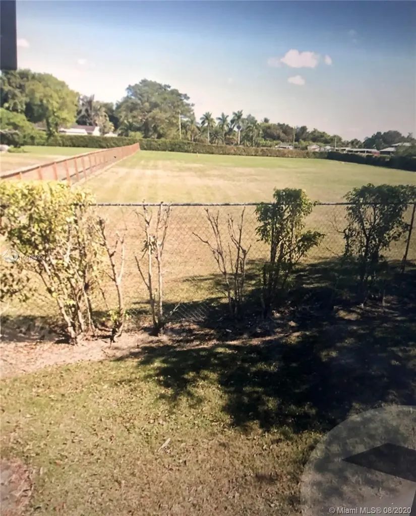 6801 SW 123rd Avenue Miami FL 33183