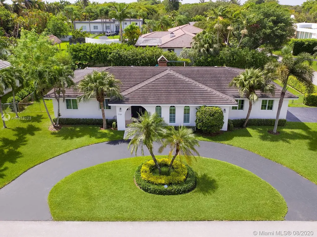 7720 SW 146th Terrace Palmetto Bay FL 33158