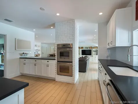 7720 SW 146th Terrace Palmetto Bay FL 33158