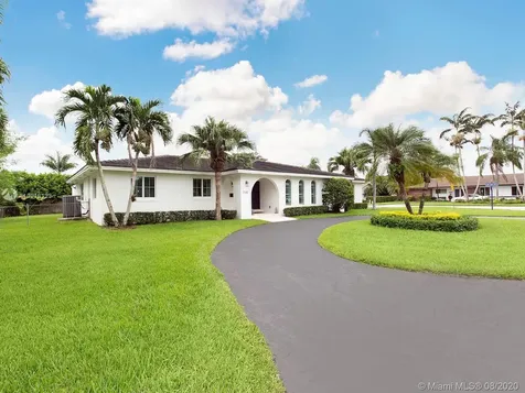 7720 SW 146th Terrace Palmetto Bay FL 33158