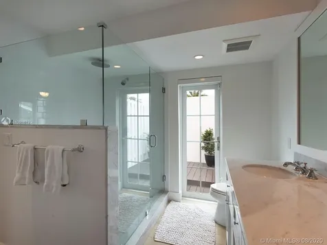 7720 SW 146th Terrace Palmetto Bay FL 33158