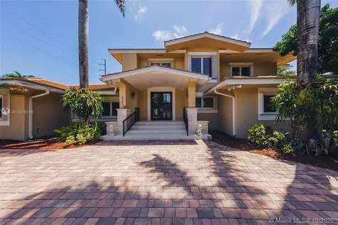 14401 SW 94th Court Miami FL 33176