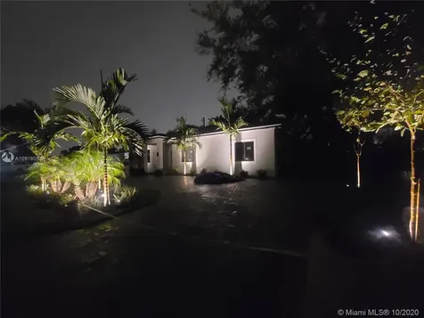 2015 SW 97th Avenue Miramar FL 33025