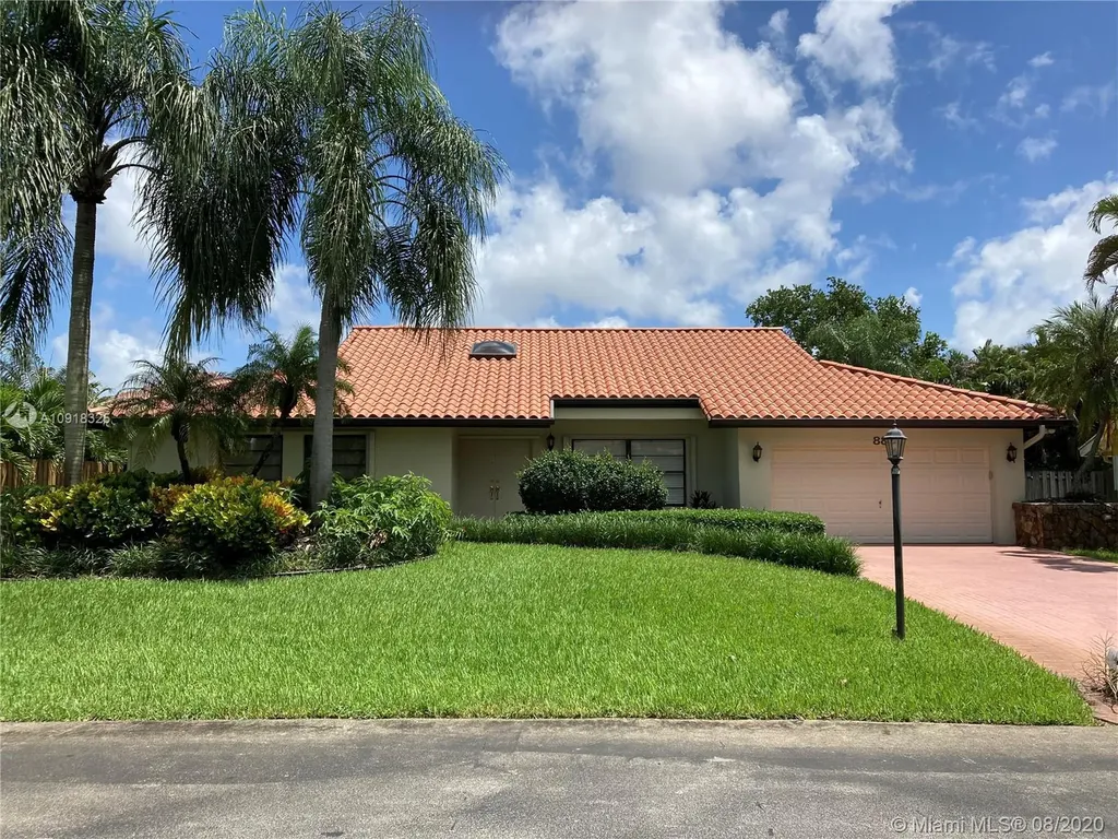 880 SW 88th Terrace Plantation FL 33324