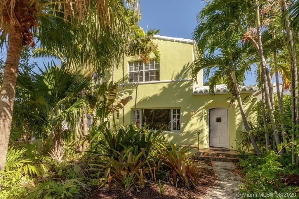3717 Royal Palm Avenue Miami Beach FL 33140